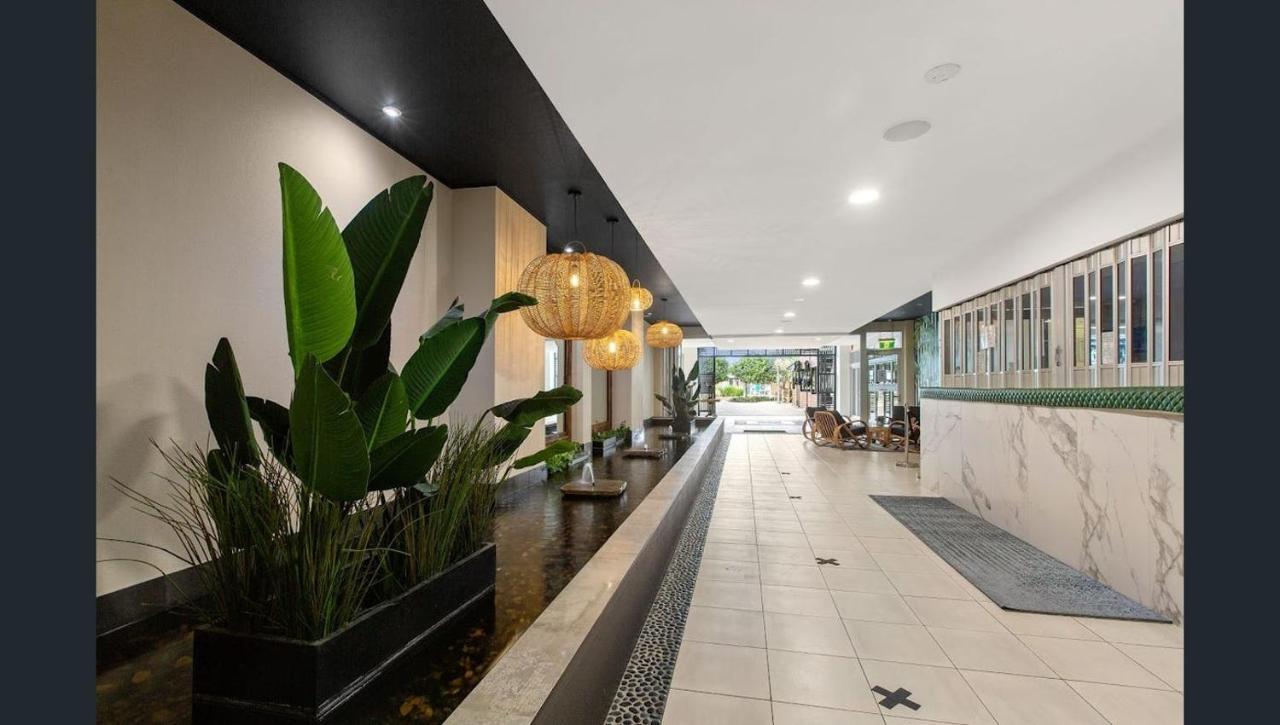 3 Bedroom Beachside With Pool Apartment Kingscliff